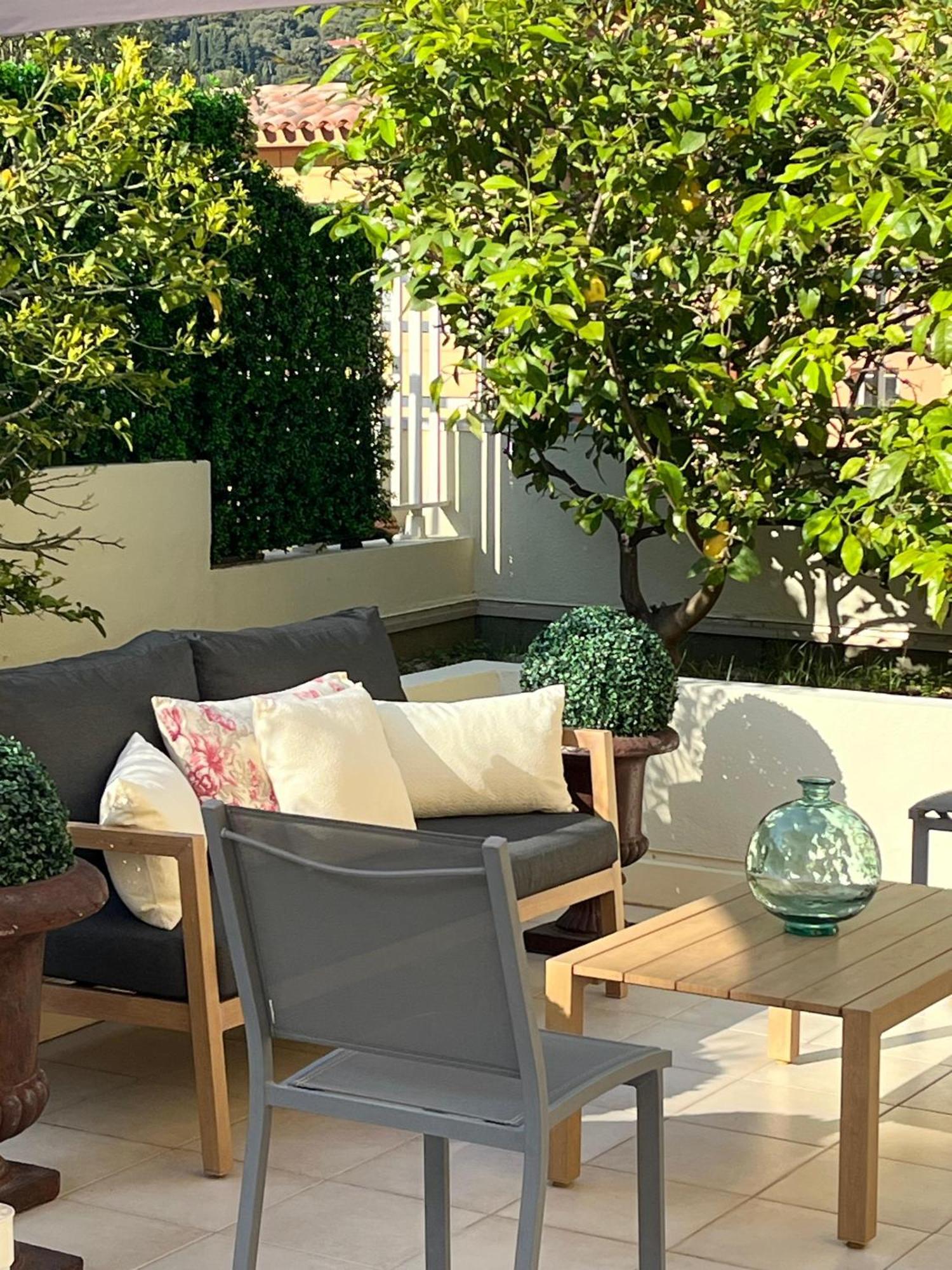 Grace & Breakfast Beausoleil Exterior foto